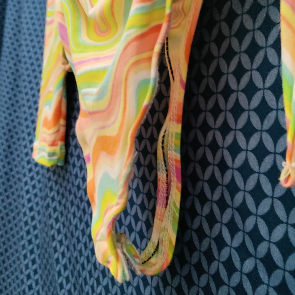 Almost Famous - Junior's long sleeve bodysuit with colorful swirl. New. Size - M - Picture 6 of 9